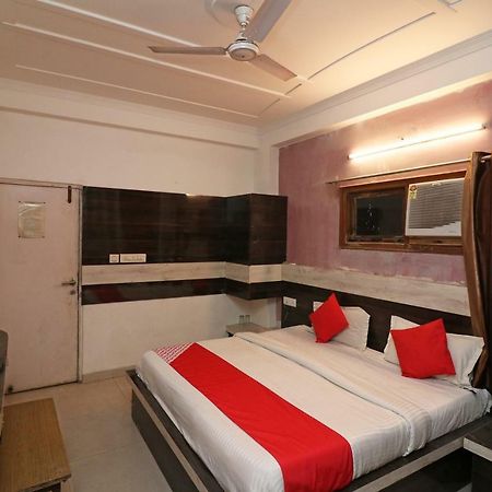 Oyo 8076 Hotel Europe Plaza Lucknow Exterior photo